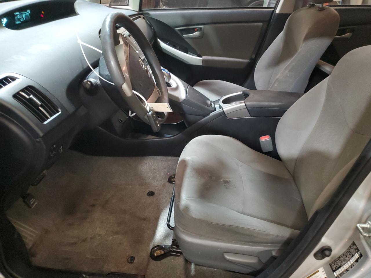 2014 Toyota Prius - Image 7