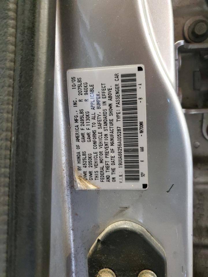 2006 Acura TL - Image 13