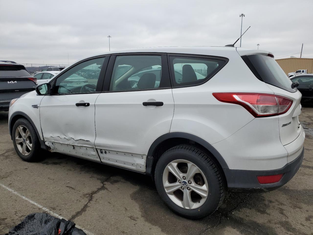 2015 Ford Escape - Image 2