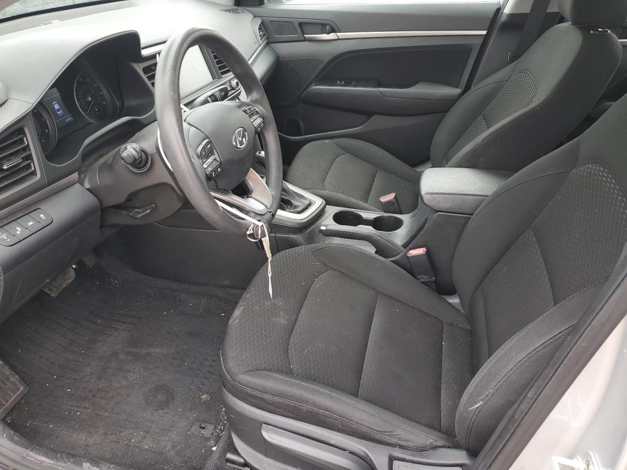 2019 Hyundai Elantra - Image 7