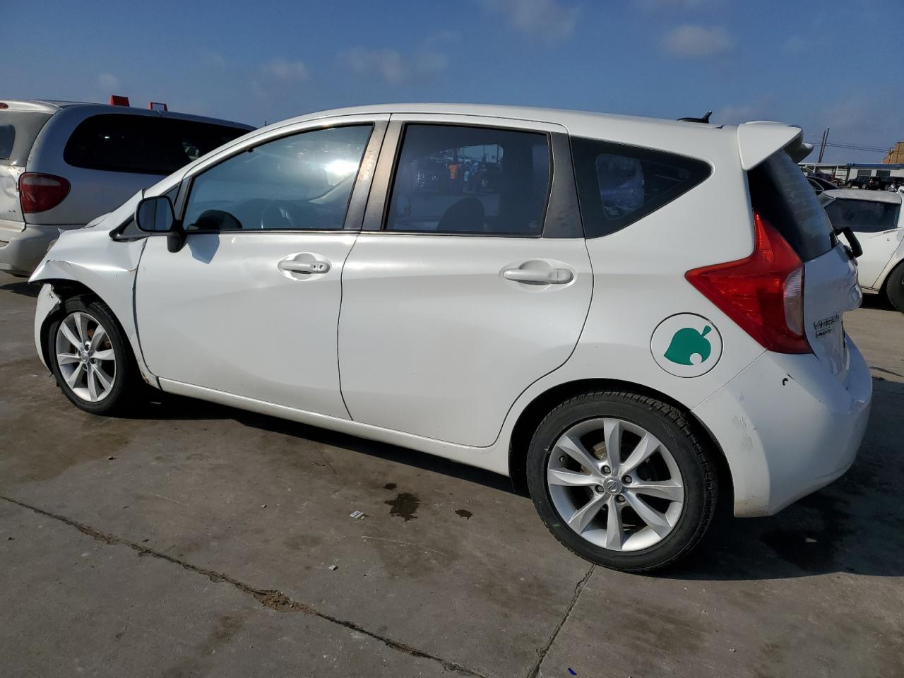 2014 Nissan Versa - Image 2