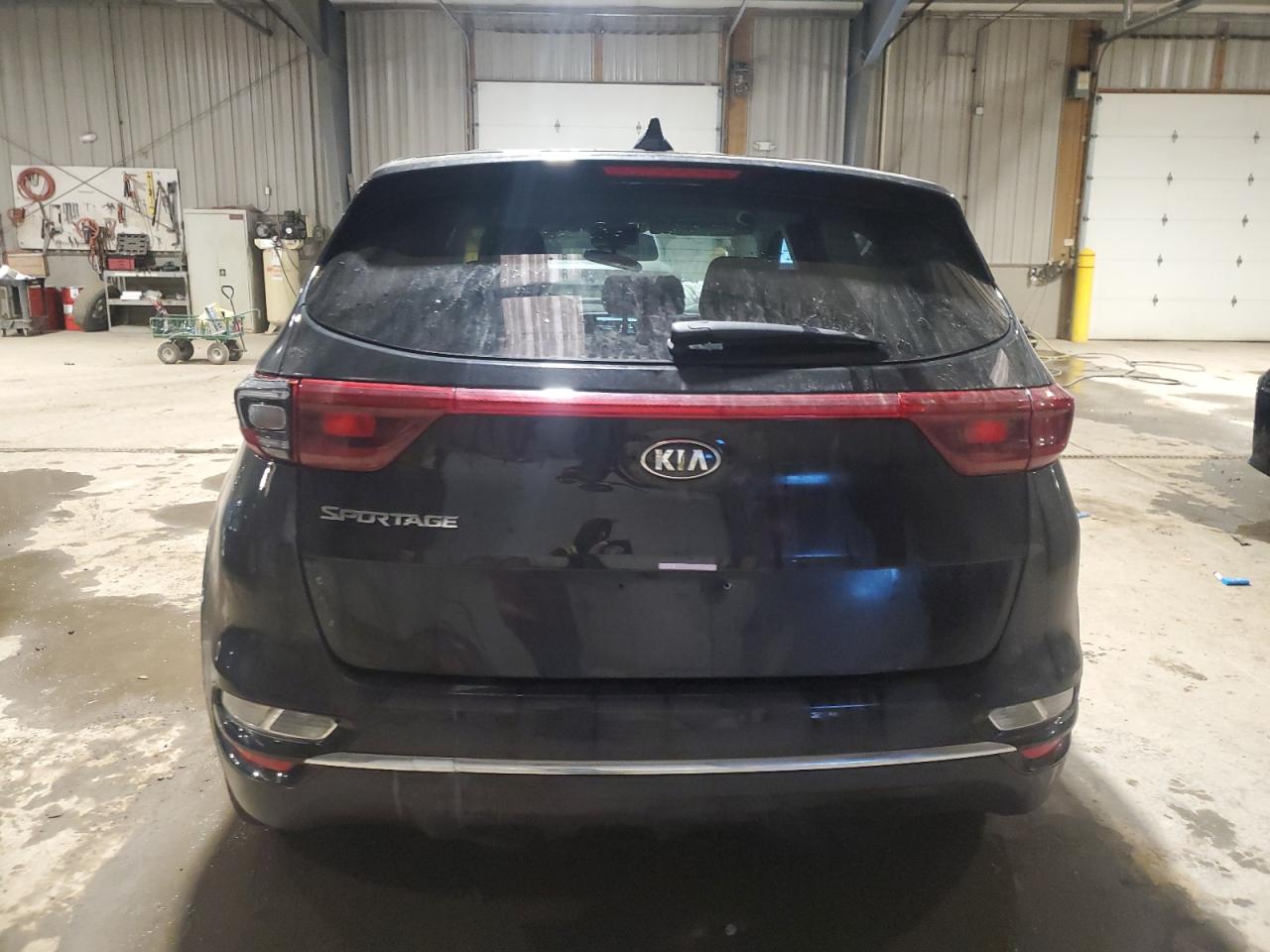 2022 Kia Sportage - Image 6
