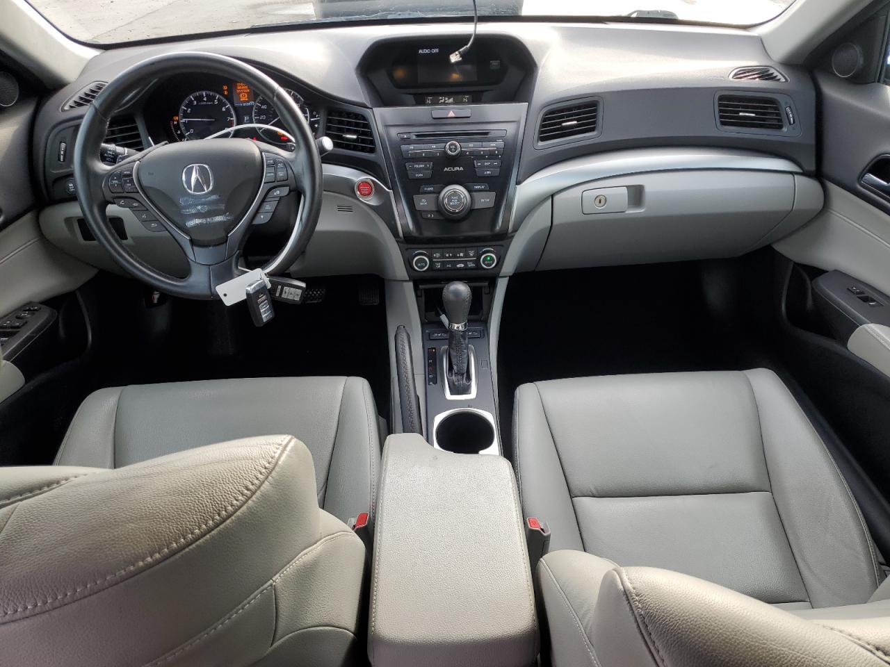 2016 Acura ILX - Image 8
