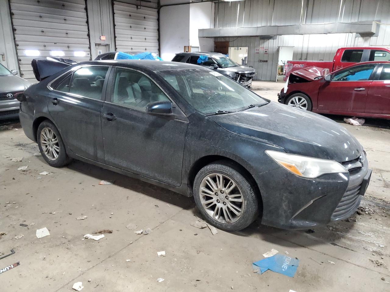 2015 Toyota Camry - Image 4