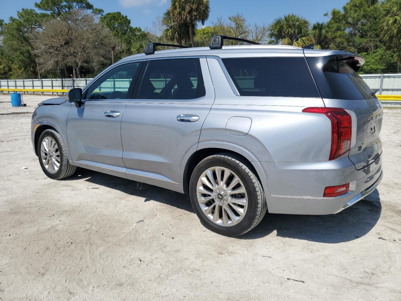 2020 Hyundai Palisade - Image 2