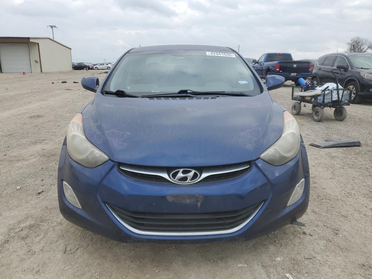 2013 Hyundai Elantra - Image 5