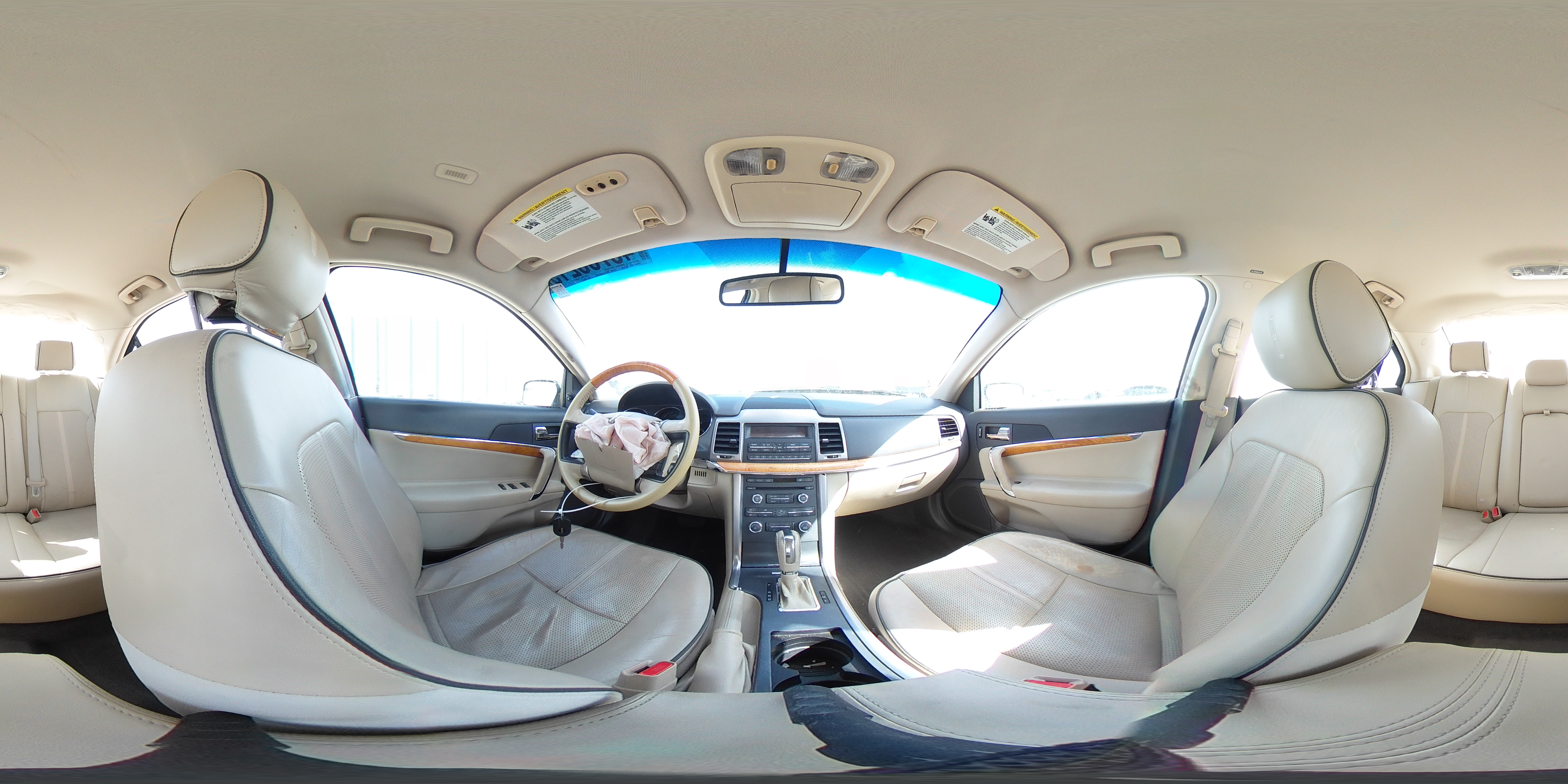 2012 Lincoln MKZ - Image 13