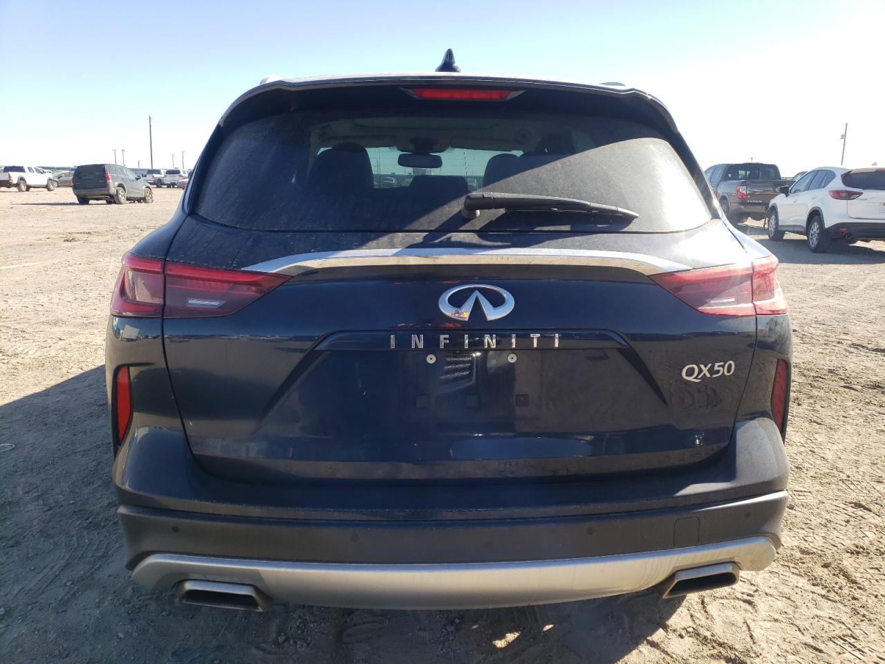 2020 Infiniti QX50 - Image 6