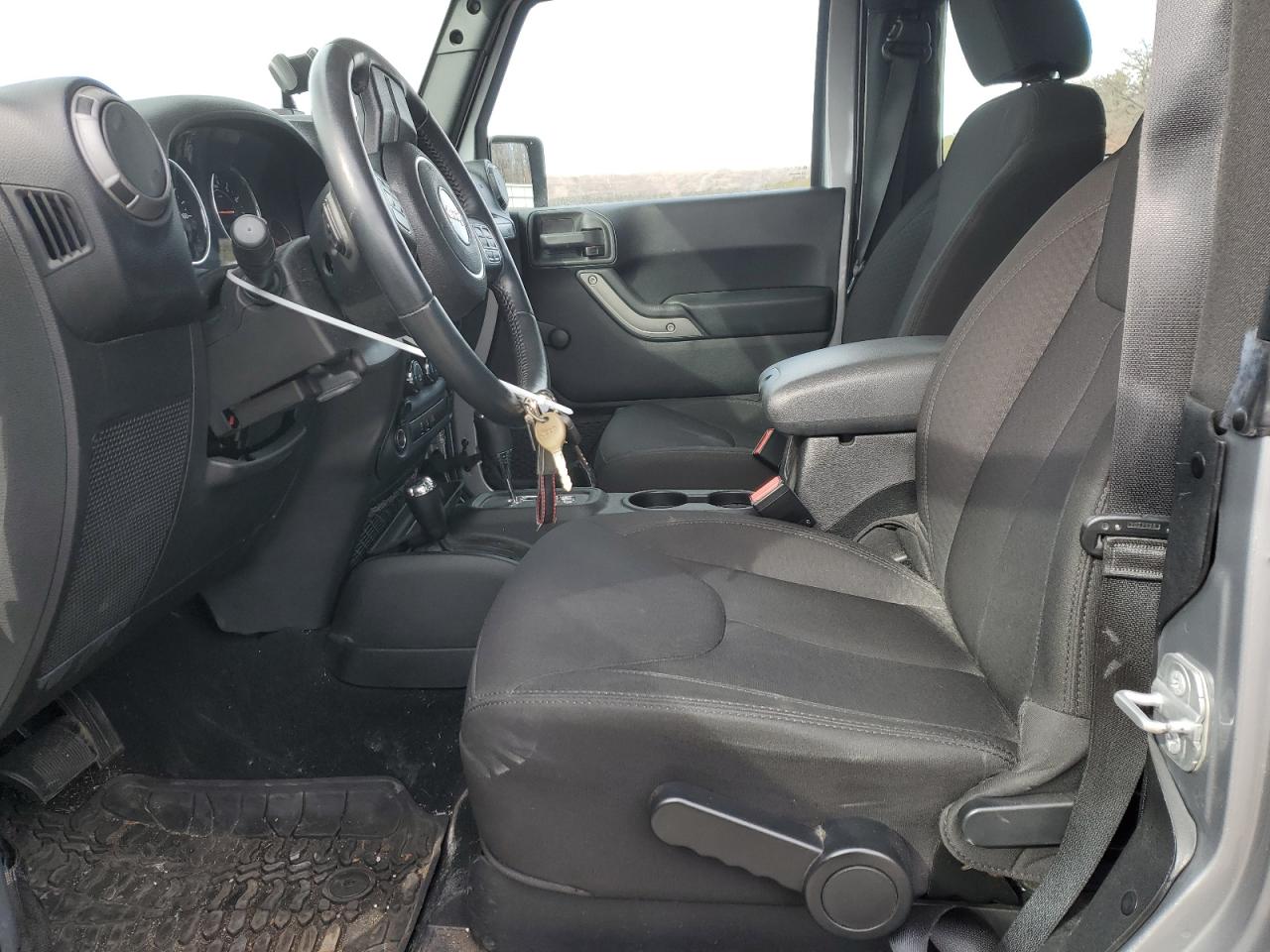 2014 Jeep Wrangler - Image 7