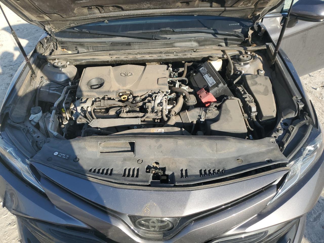 2018 Toyota Camry - Image 11
