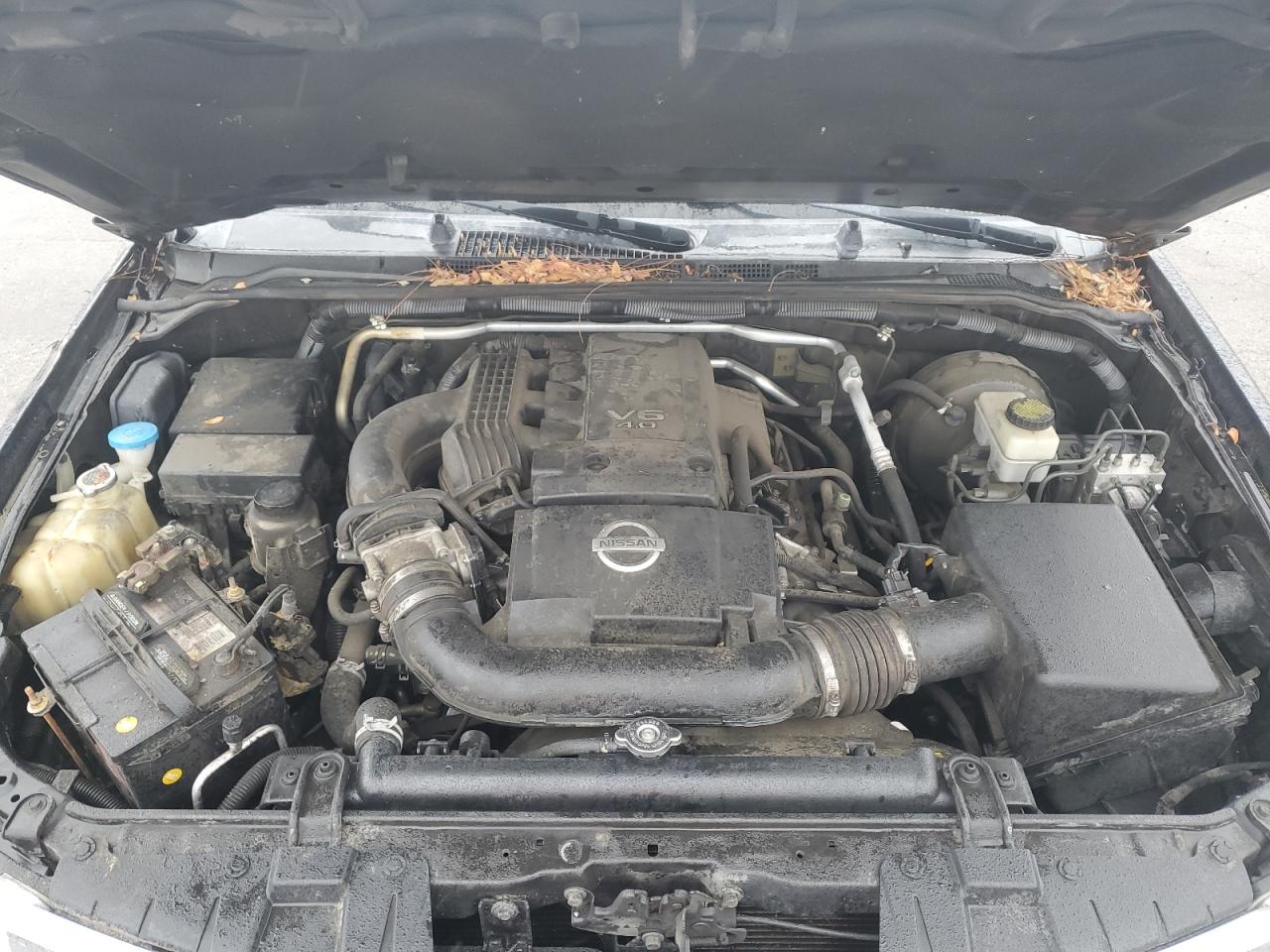 2012 Nissan Navara (Frontier) - Image 11