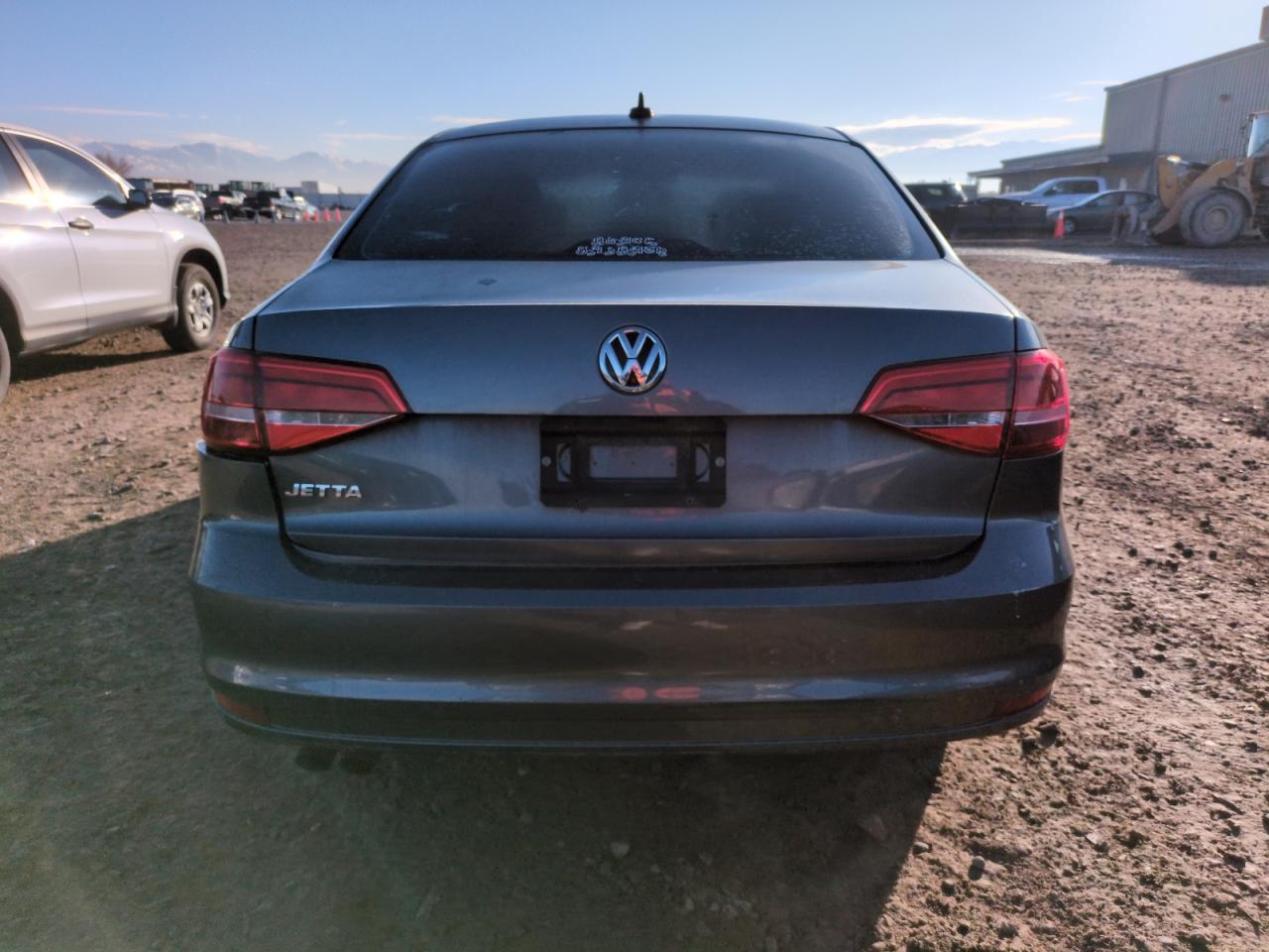 2015 Volkswagen Jetta - Image 6