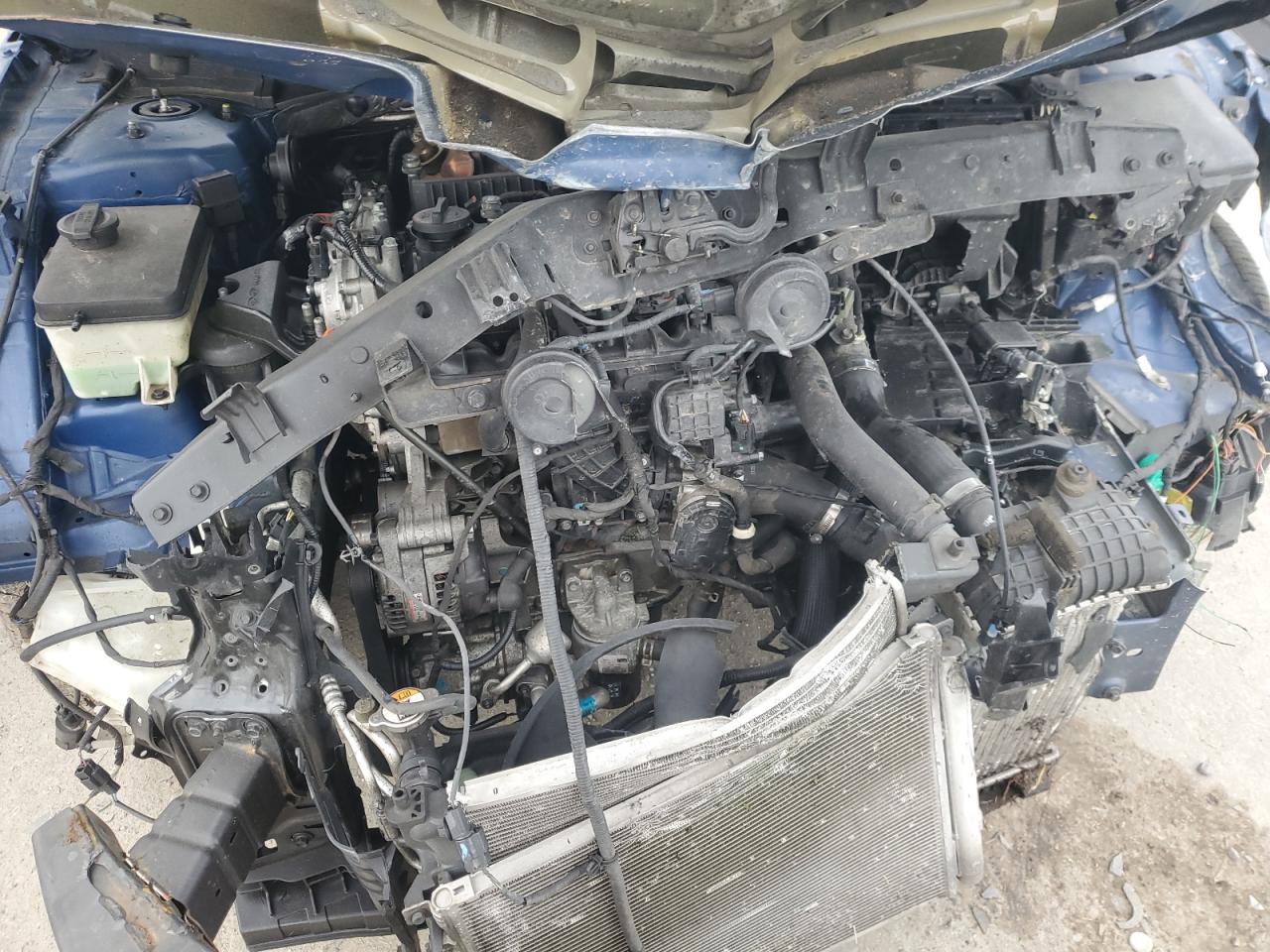 2015 Hyundai Sonata - Image 11