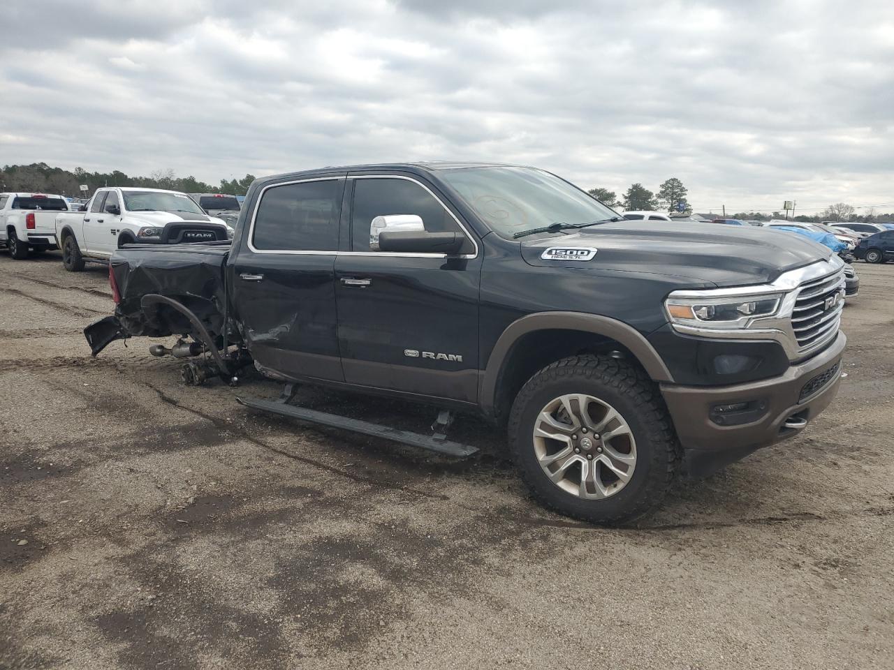 2020 RAM 1500 - Image 4