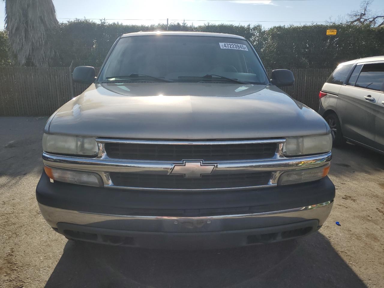2001 Chevrolet Suburban - Image 5