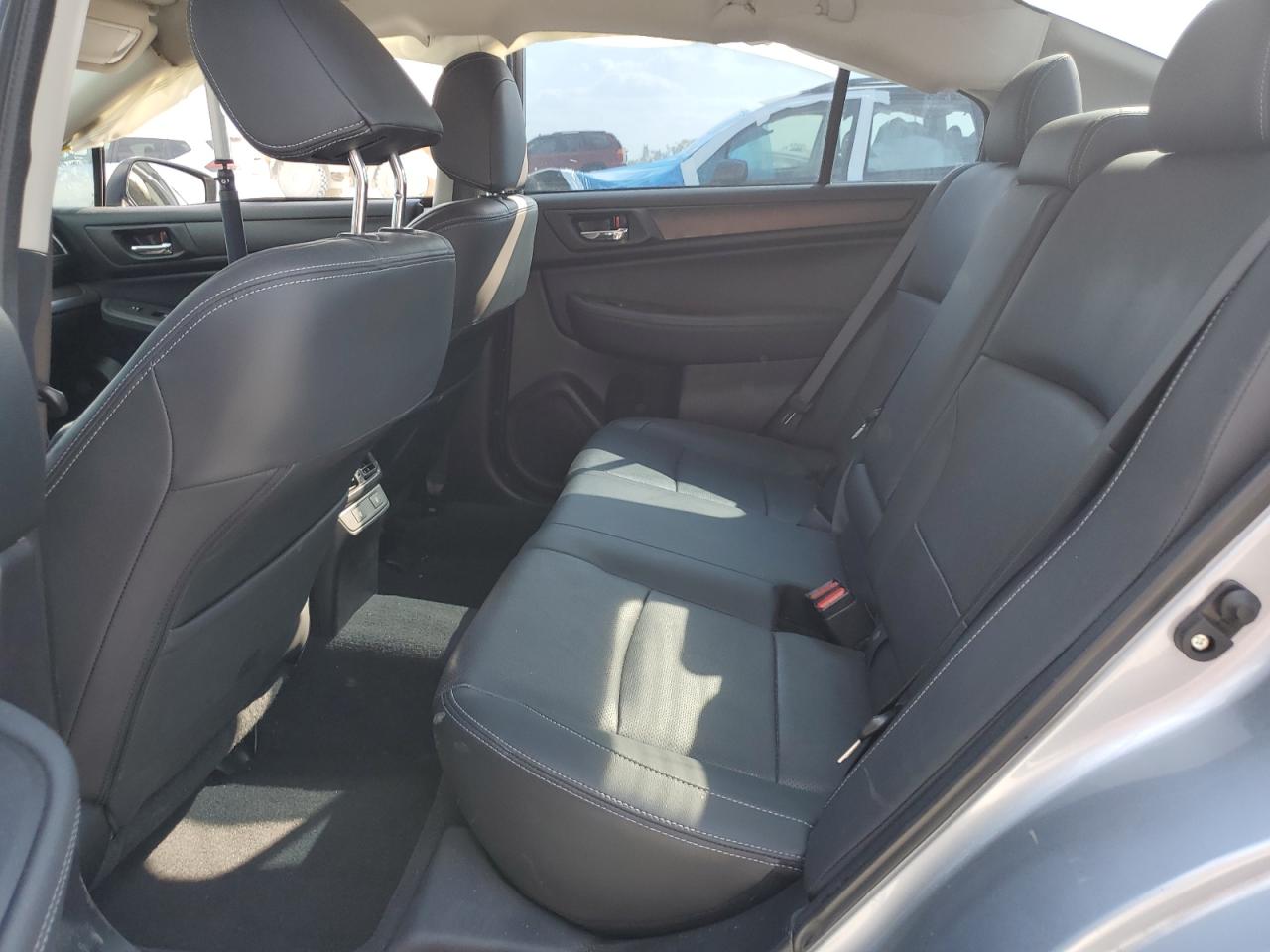 2017 Subaru Legacy - Image 11