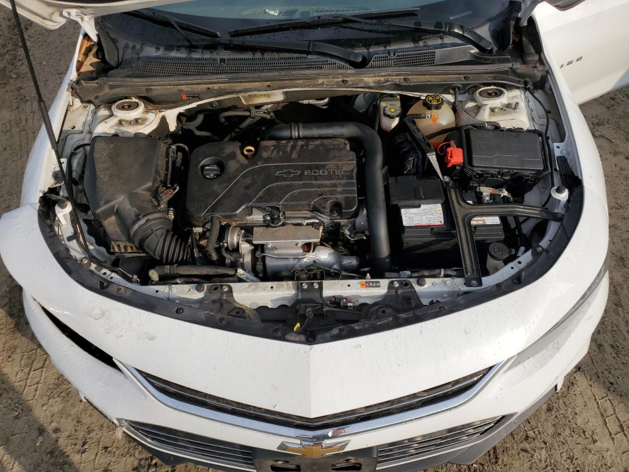 2017 Chevrolet Malibu - Image 11