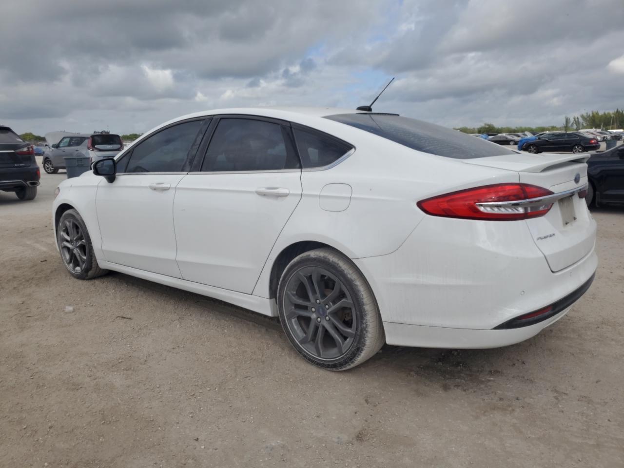 2018 Ford Fusion - Image 2