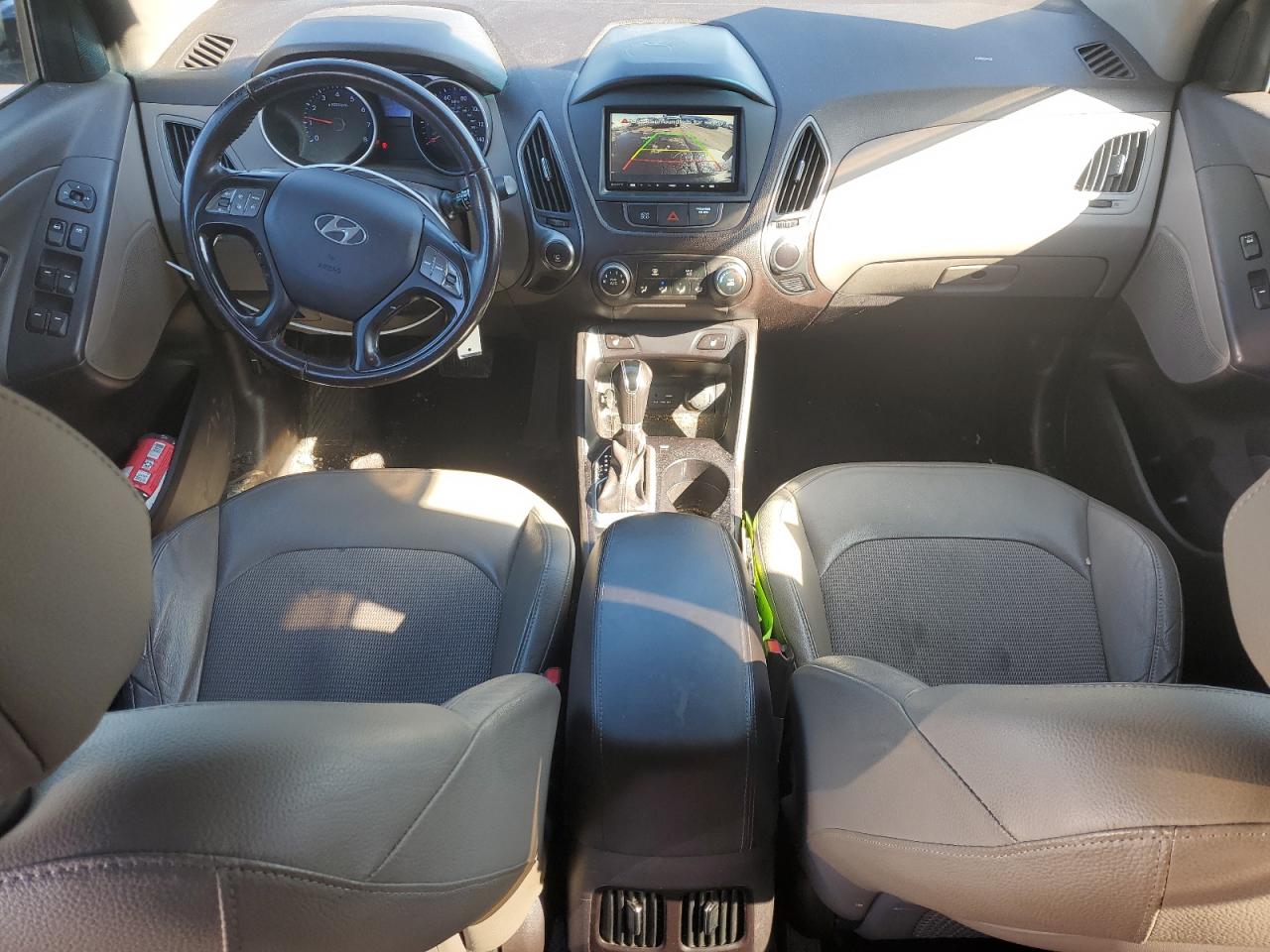 2015 Hyundai Tucson - Image 8