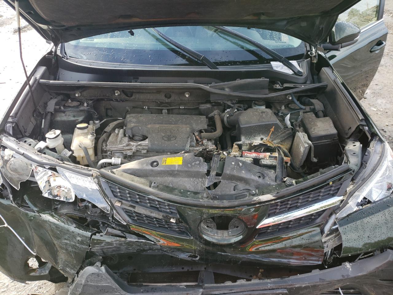 2013 Toyota RAV 4 - Image 12
