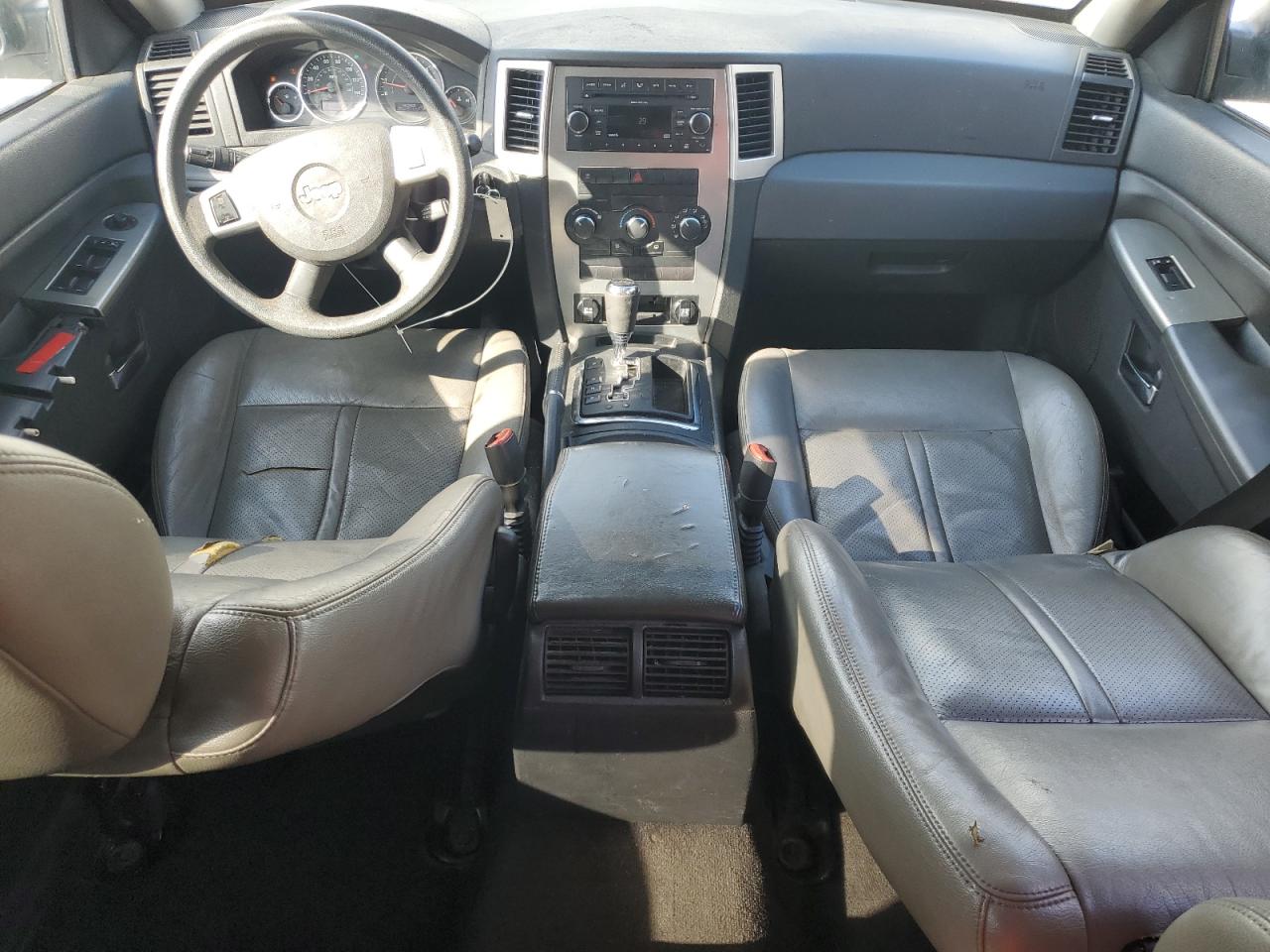 2009 Jeep Grand Cherokee - Image 8