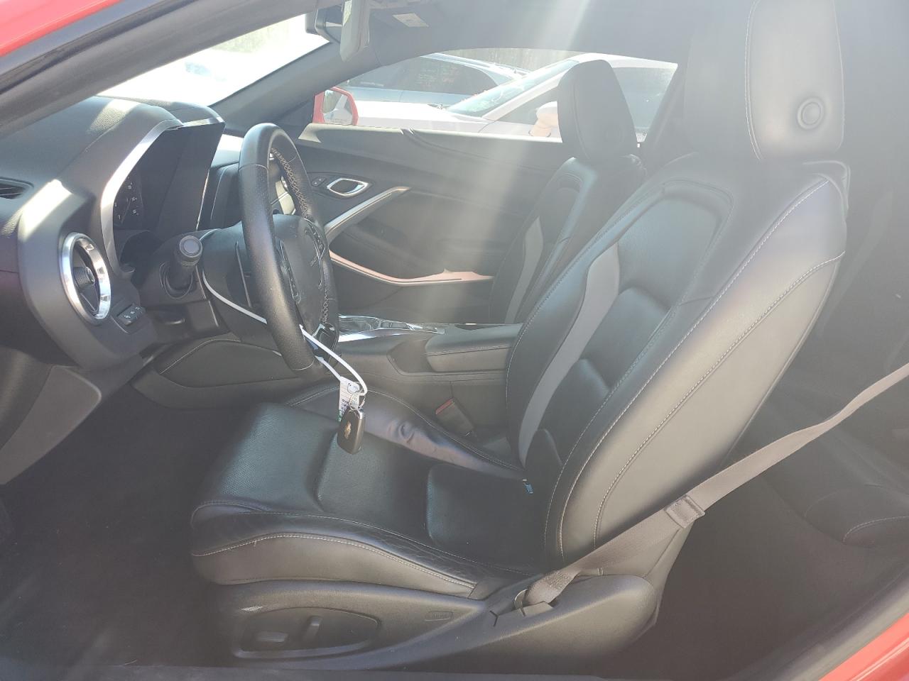 2016 Chevrolet Camaro - Image 7