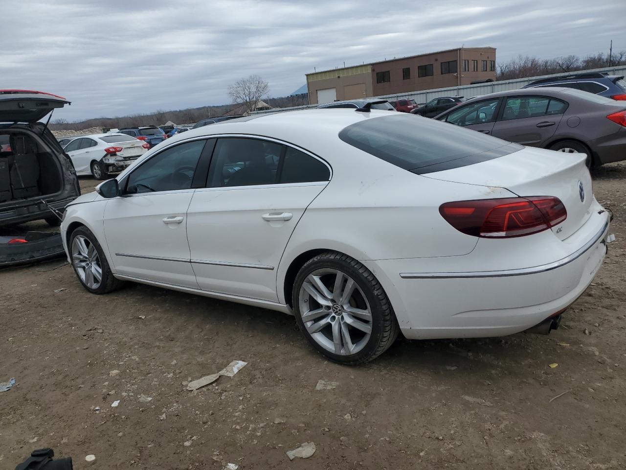 2013 Volkswagen Passat CC - Image 2