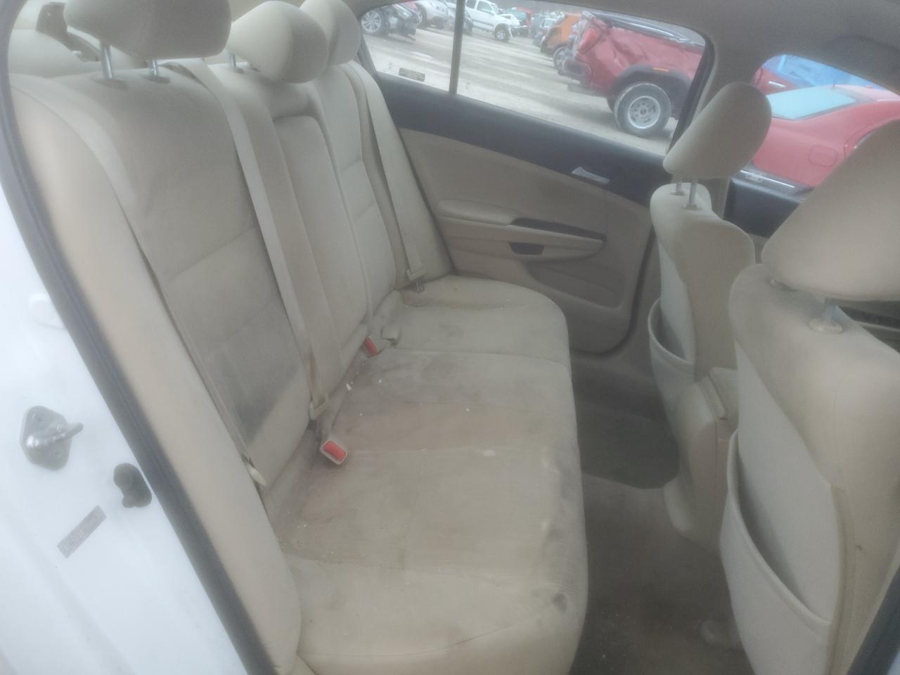 2012 Honda Accord - Image 10