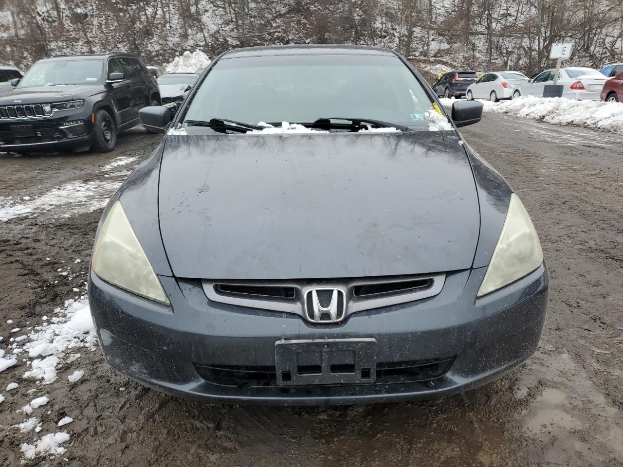 2004 Honda Accord - Image 5