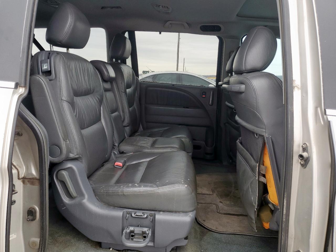 2006 Honda Odyssey - Image 11