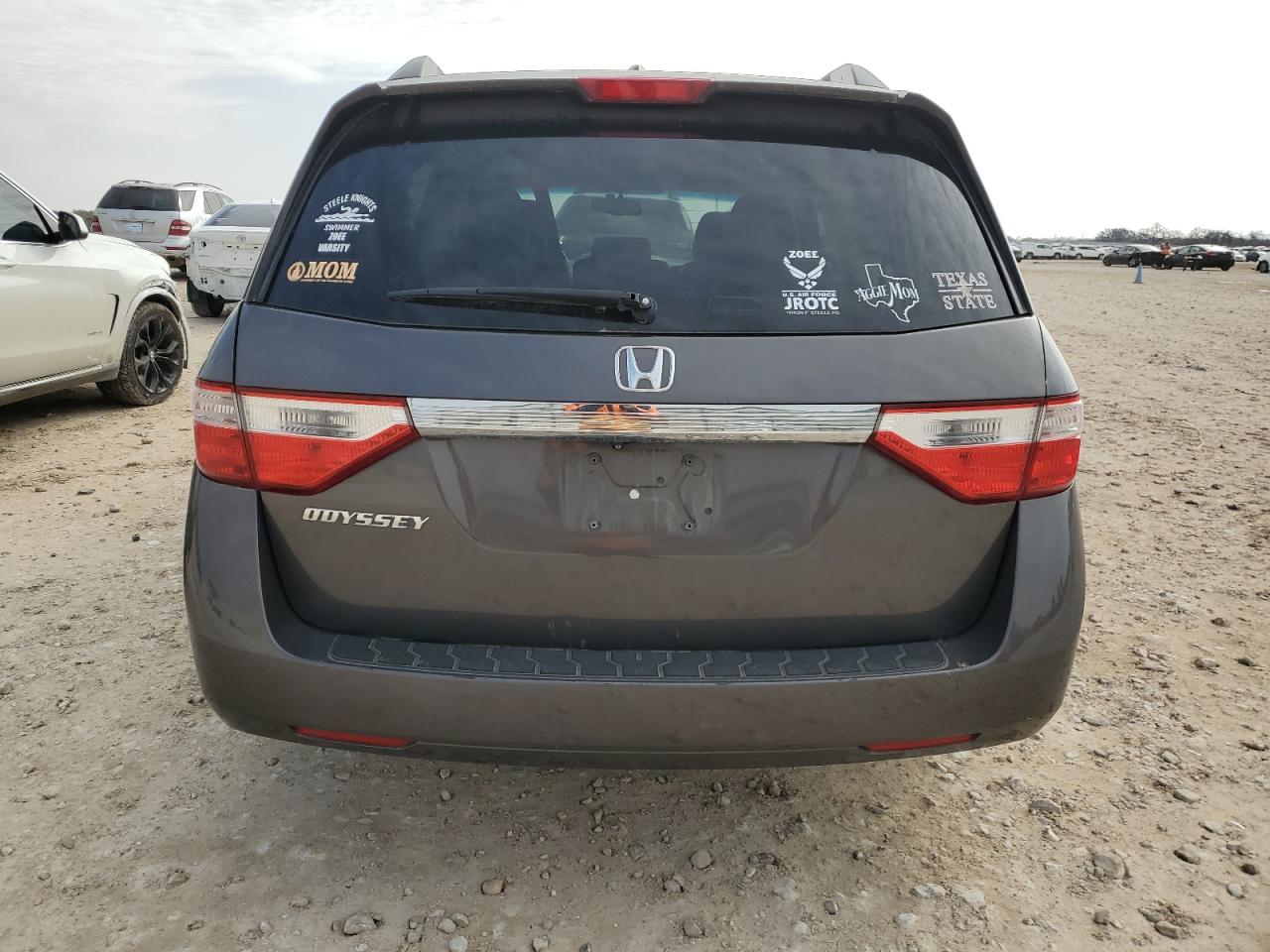 2012 Honda Odyssey - Image 6