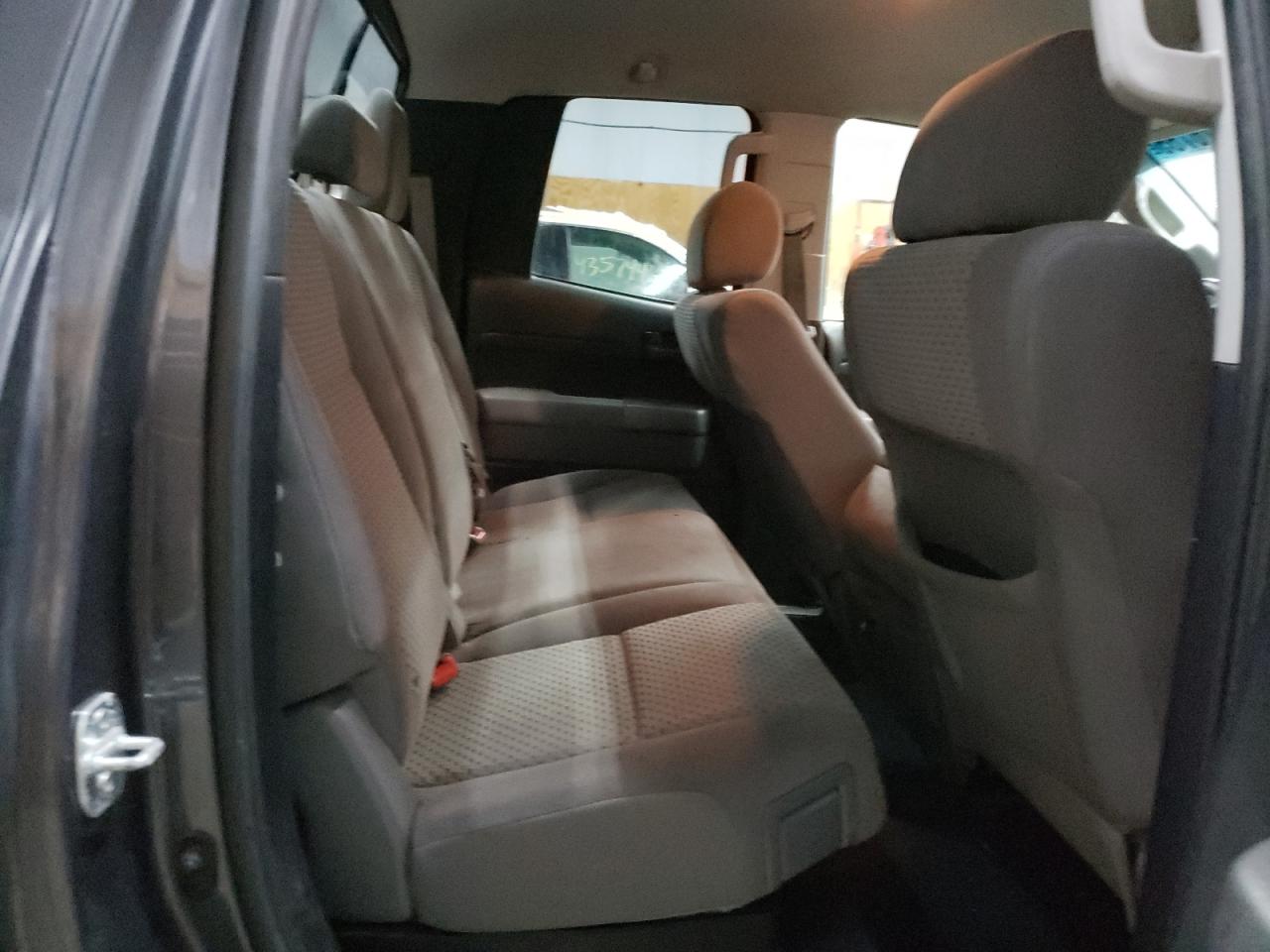 2013 Toyota Tundra - Image 10