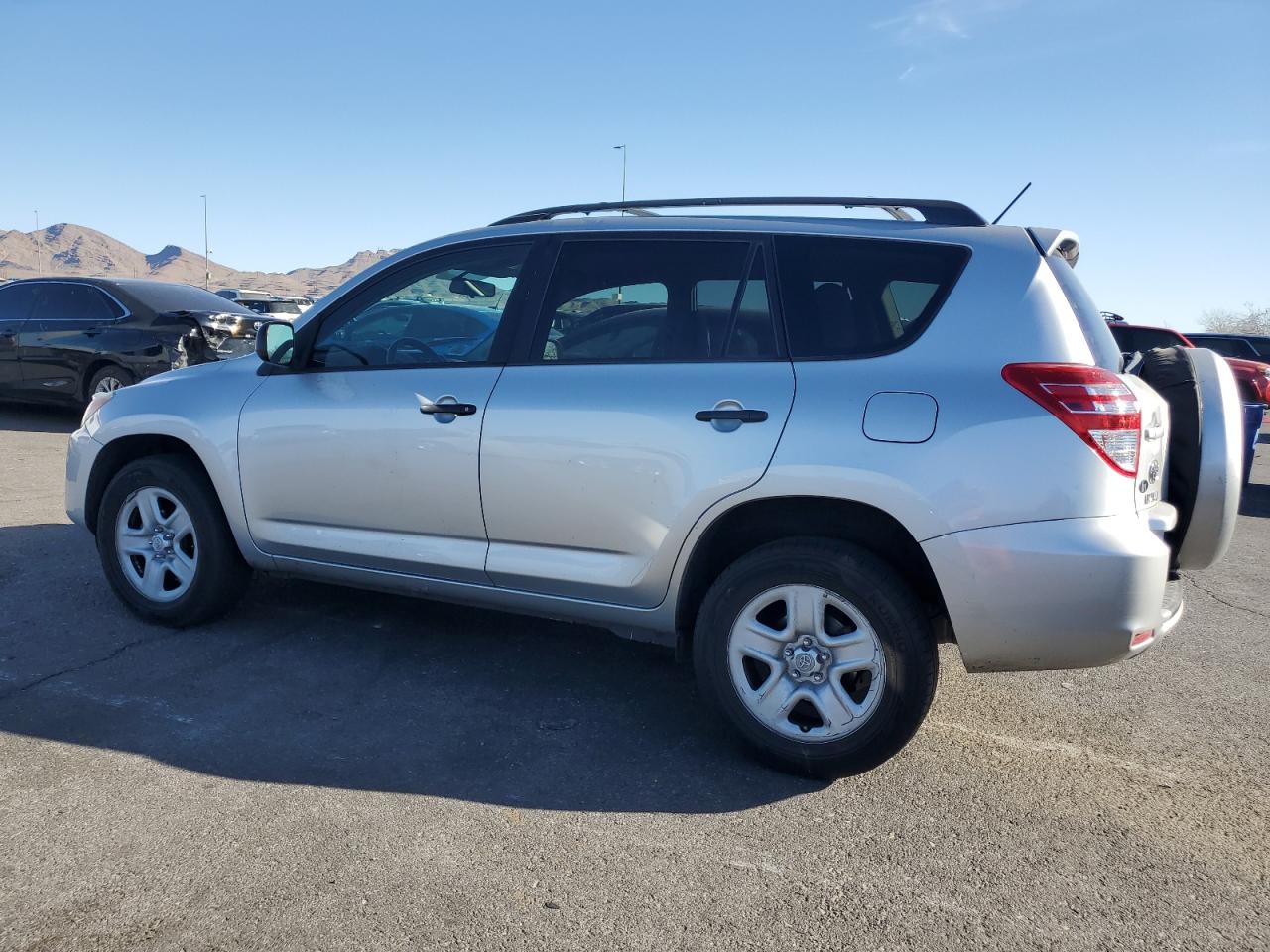 2012 Toyota RAV 4 - Image 2