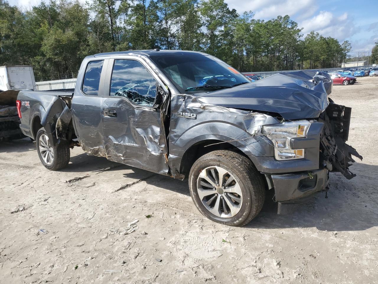 2017 Ford F-150 - Image 4