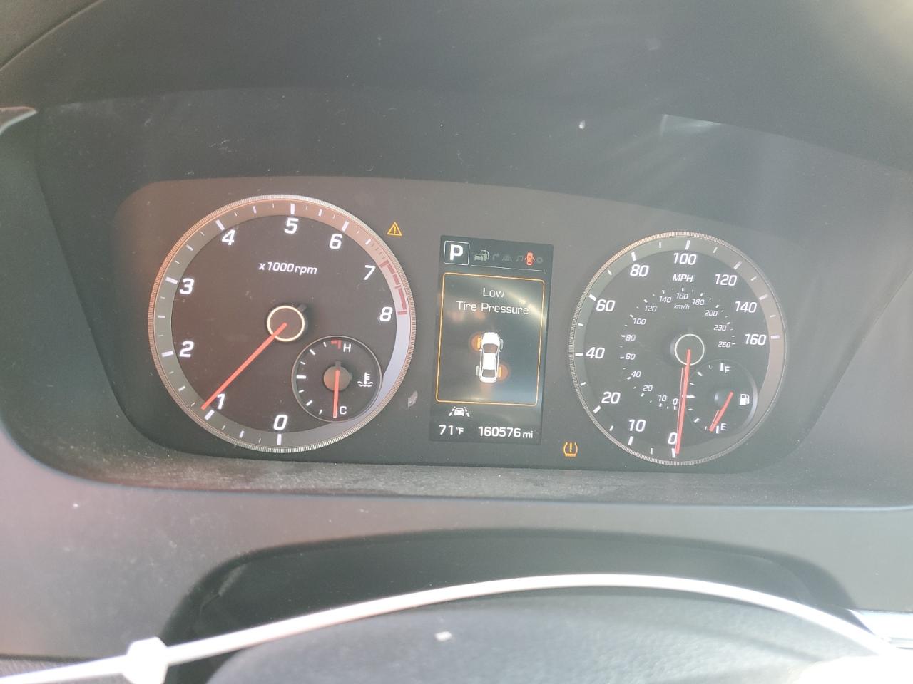 2015 Hyundai Sonata - Image 9