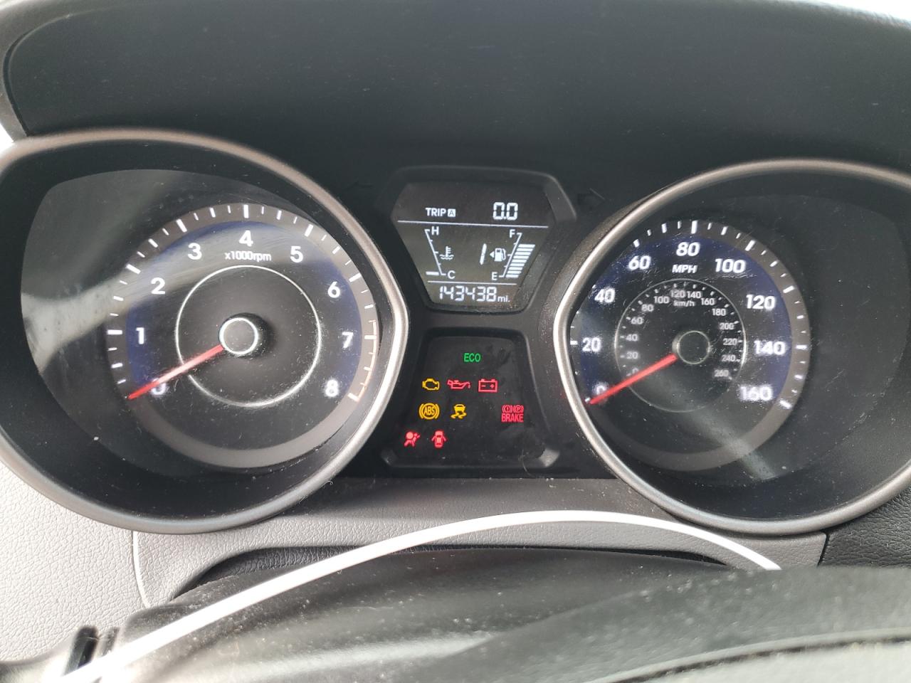 2014 Hyundai Elantra - Image 9