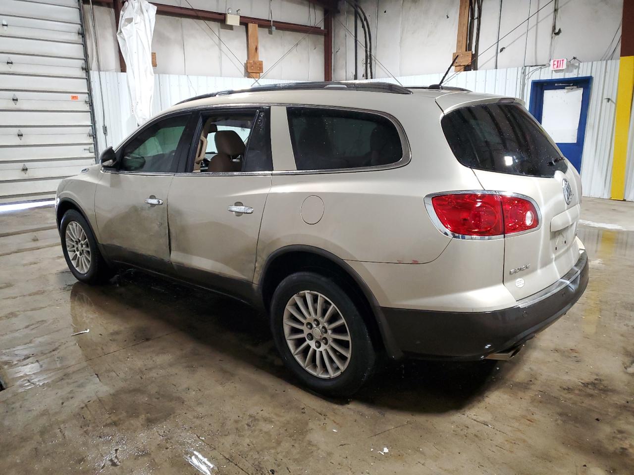 2011 Buick Enclave - Image 2