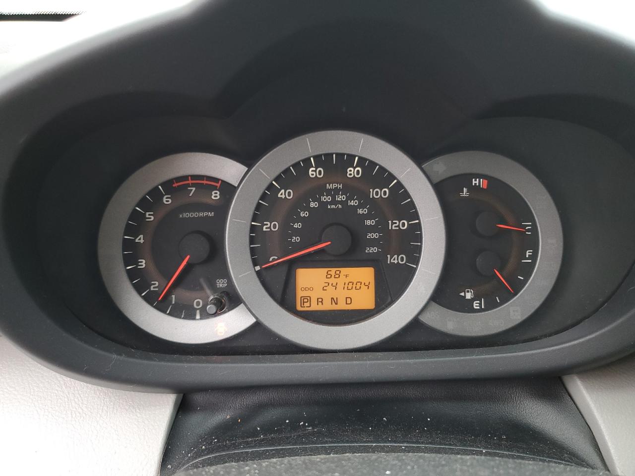 2010 Toyota RAV 4 - Image 9
