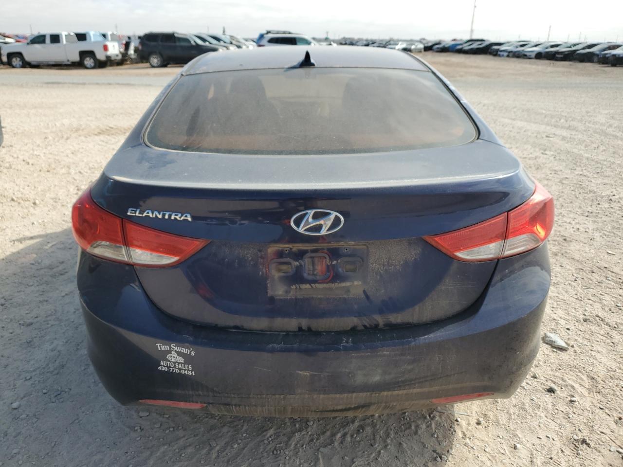 2011 Hyundai Elantra - Image 6