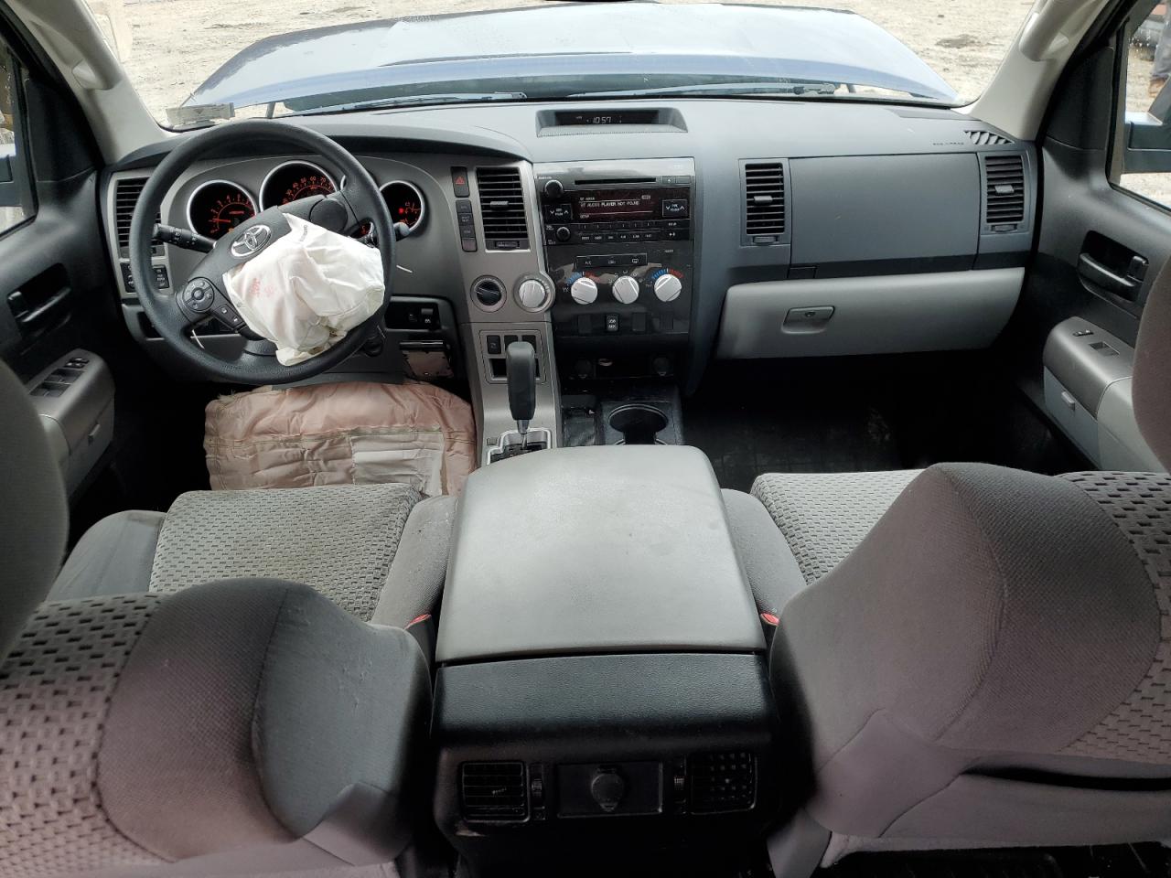 2013 Toyota Tundra - Image 8