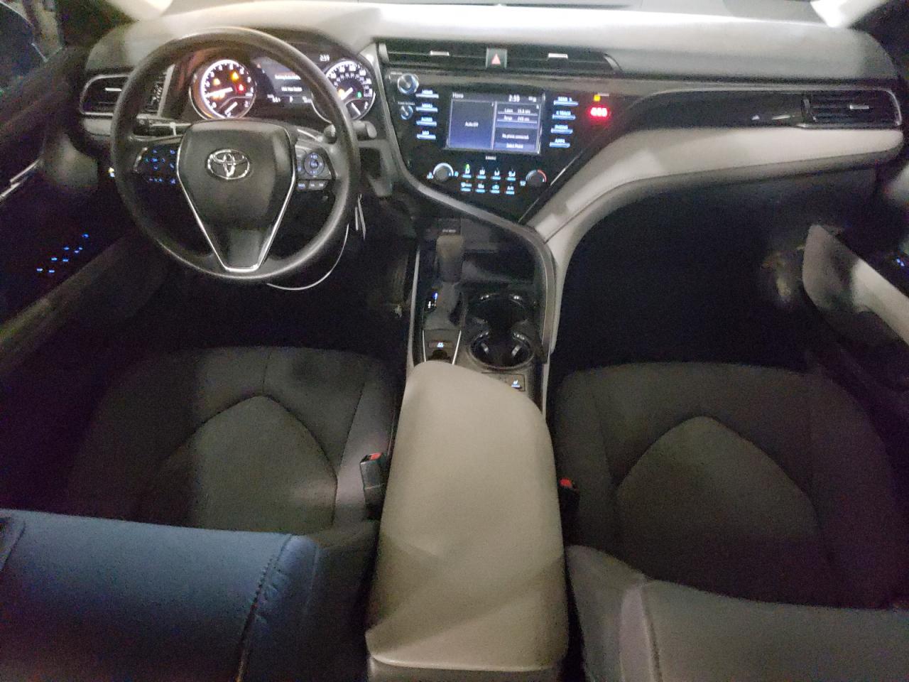 2020 Toyota Camry - Image 8