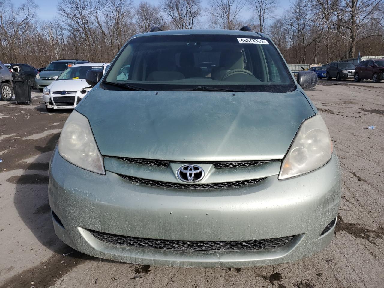 2009 Toyota Sienna - Image 5