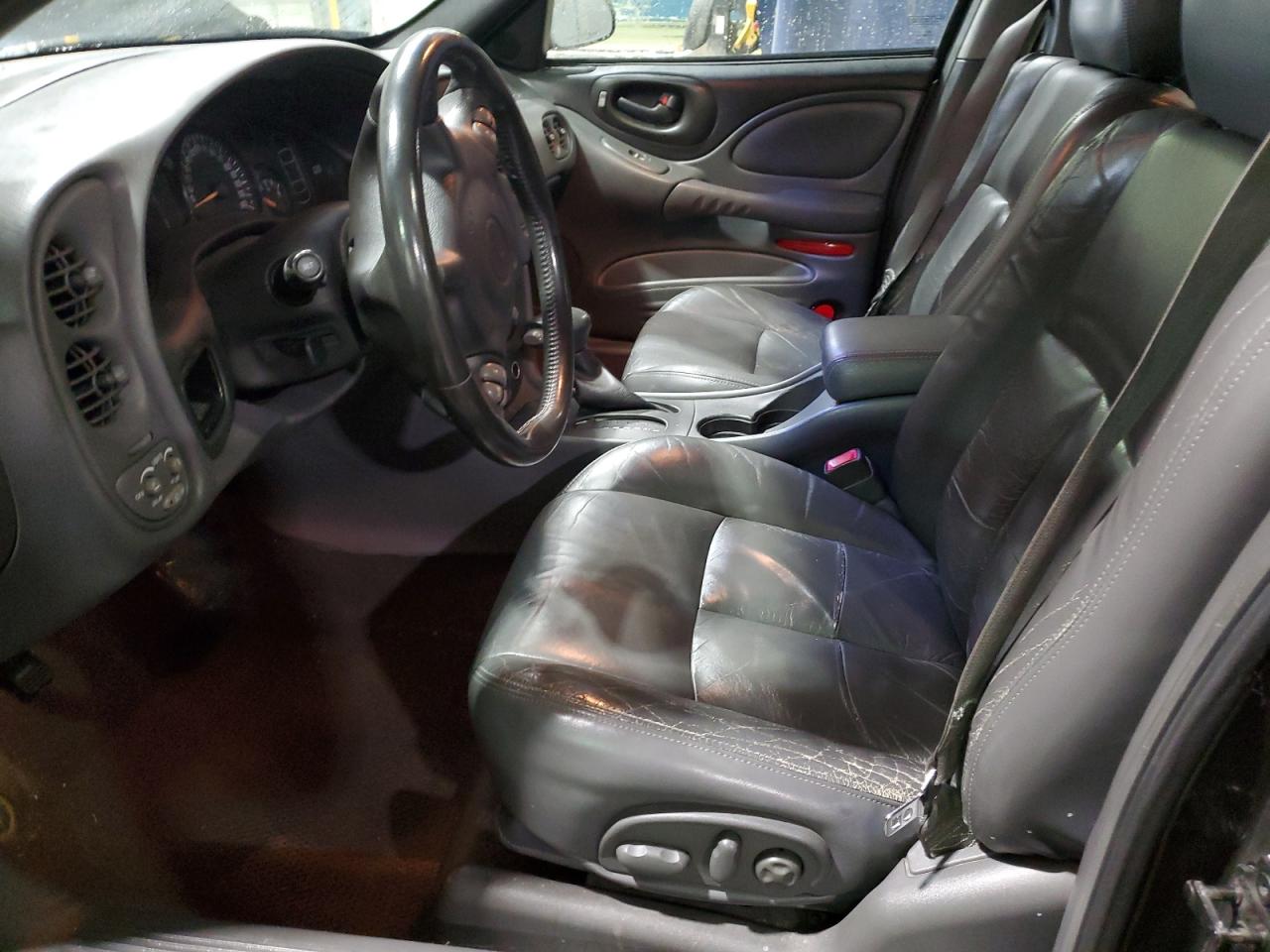 2003 Pontiac Bonneville - Image 7