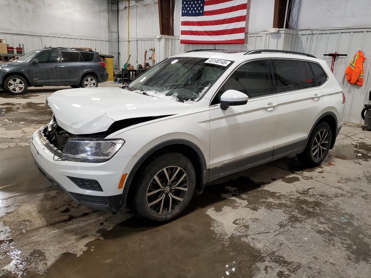 2020 Volkswagen Tiguan - Image 1