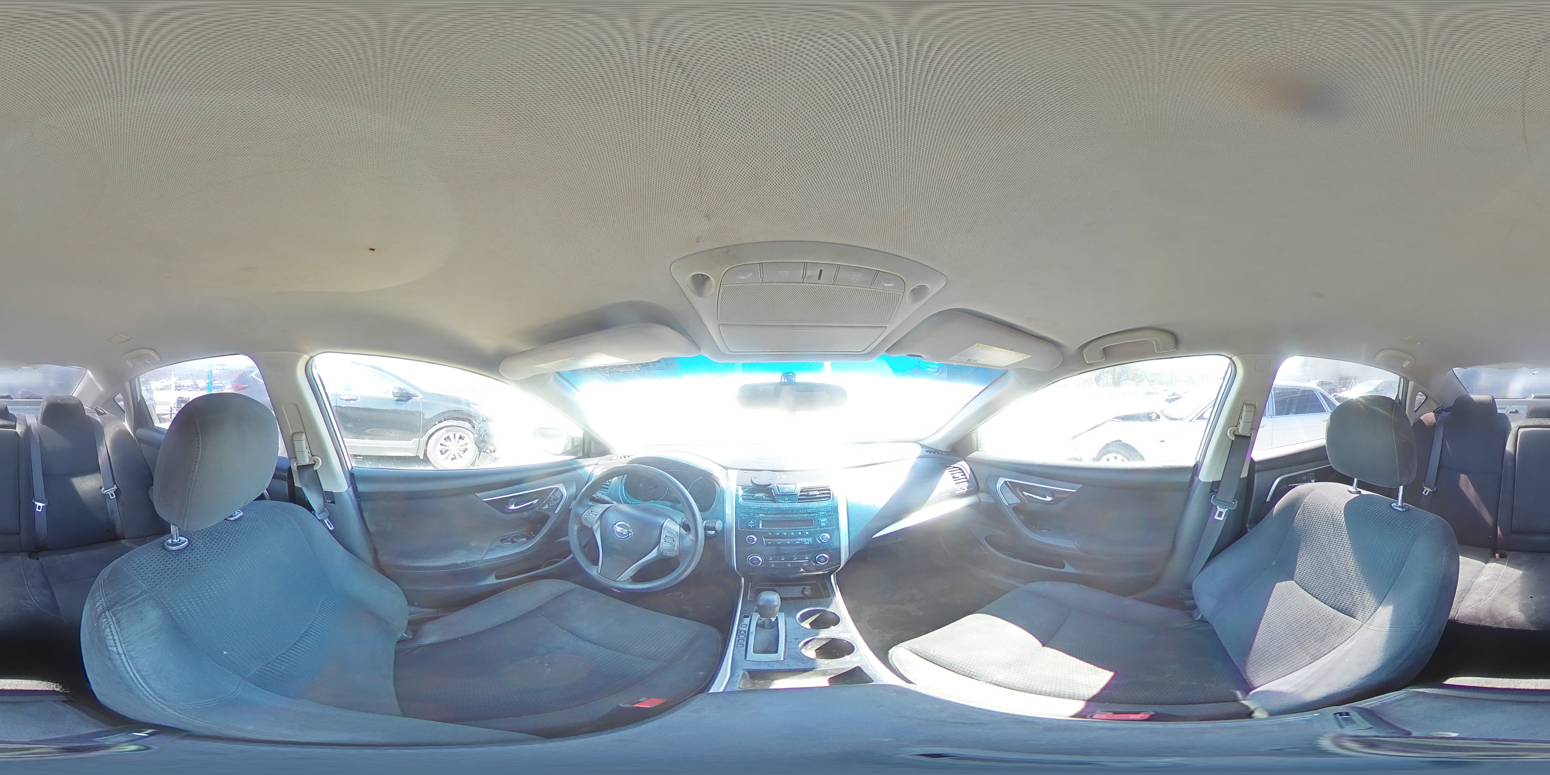 2014 Nissan Altima - Image 14