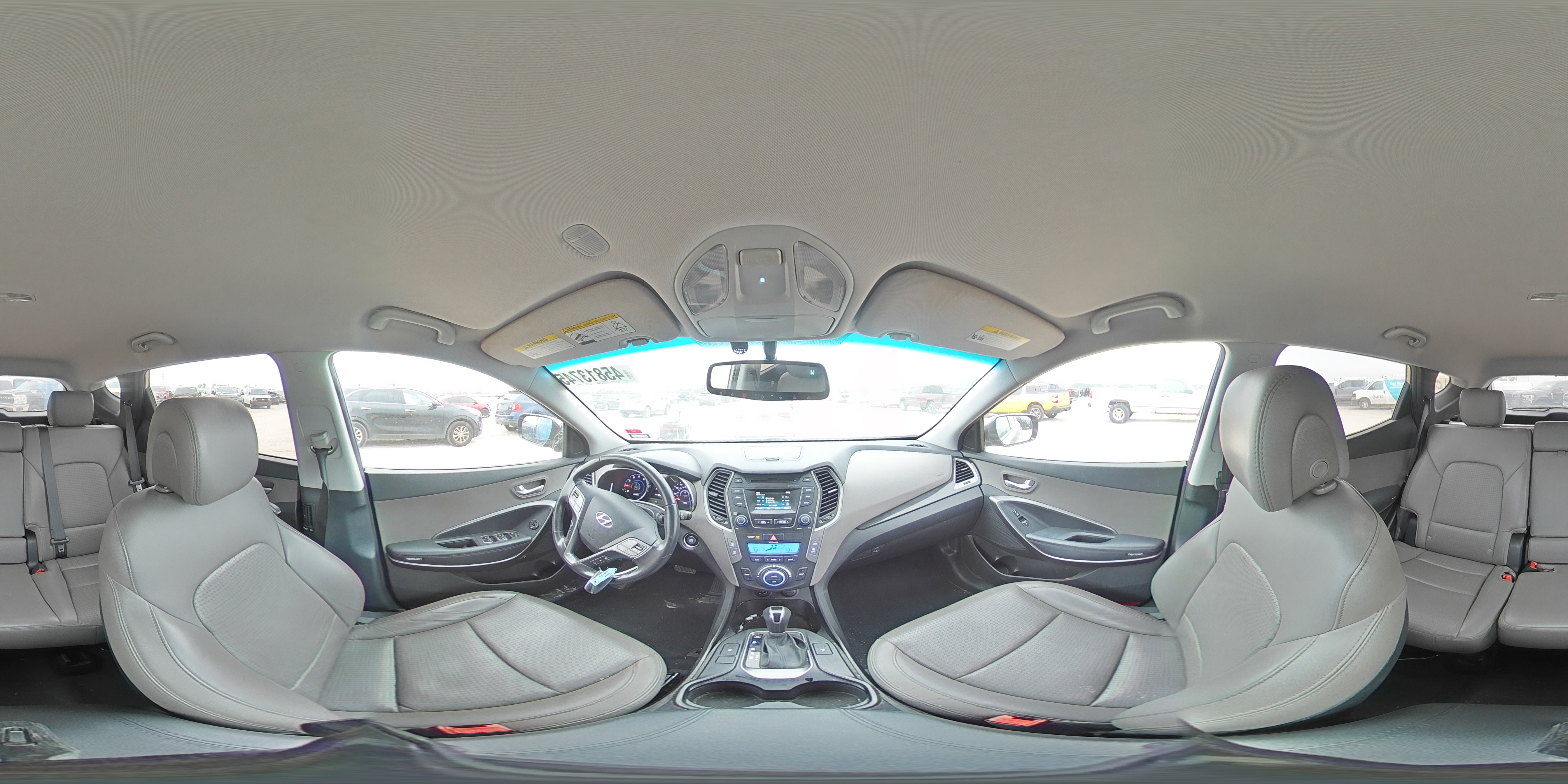 2013 Hyundai Santa Fe - Image 14