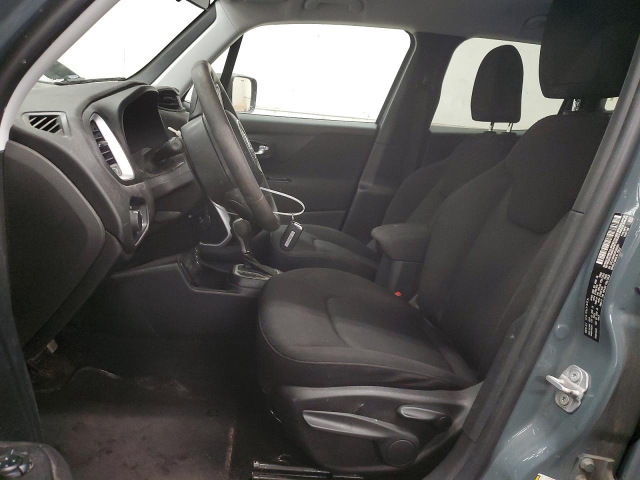 2018 Jeep Renegade - Image 7