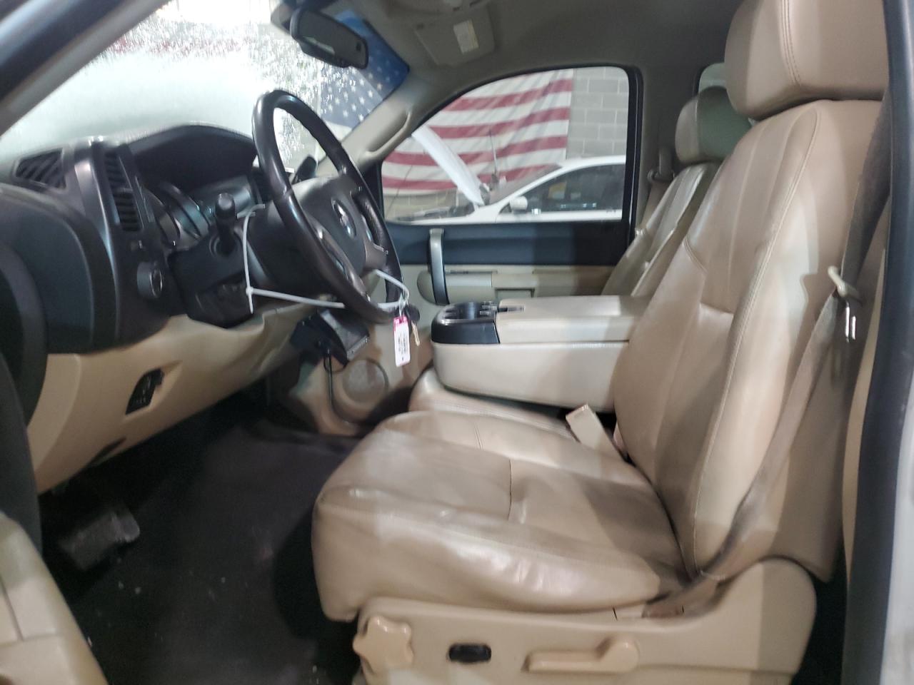 2008 GMC Sierra - Image 7