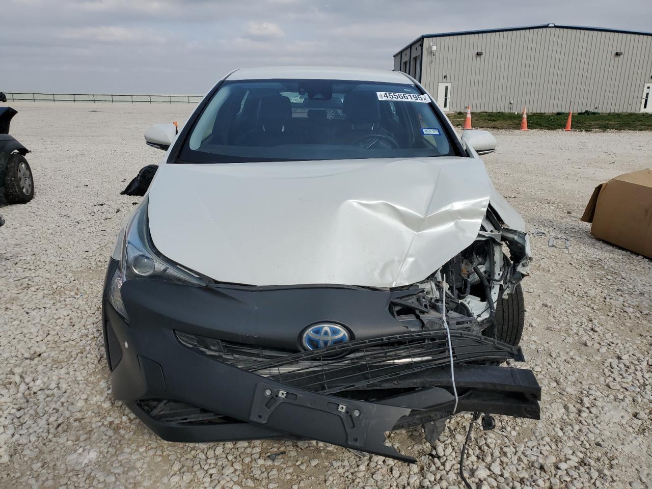 2018 Toyota Prius - Image 5