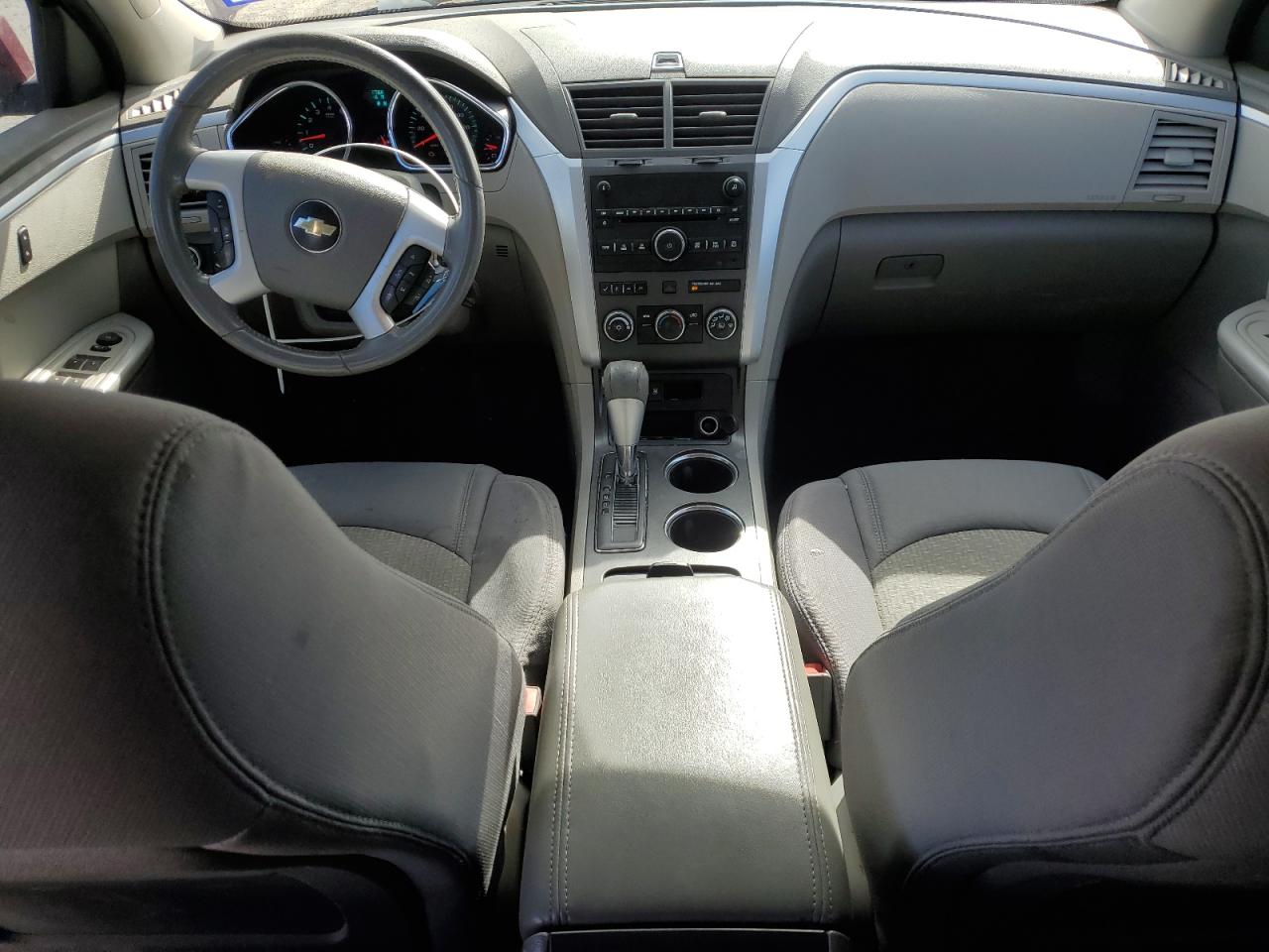 2012 Chevrolet Traverse - Image 8
